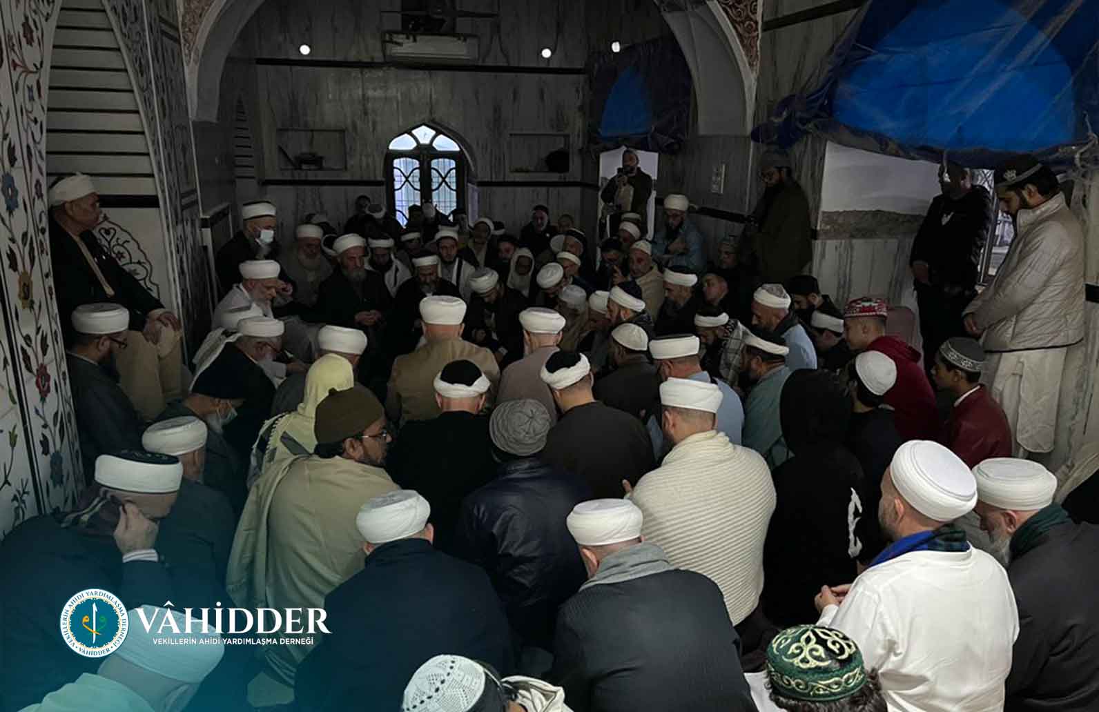 İmâm-ı Rabbânî Hazretleri'nin Kabr-i Şerîfine Ziyâret